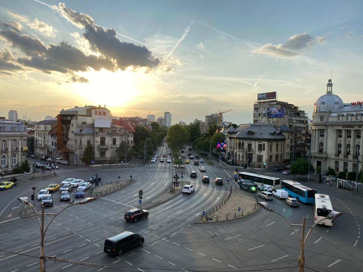 2 Bedroom Apartment With Amazing View In City Center Bucharest Exterior photo
